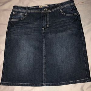 Dark denim skirt
